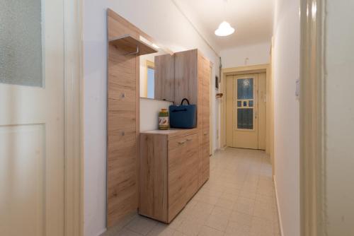 Affordable apartment near Amphiteatre