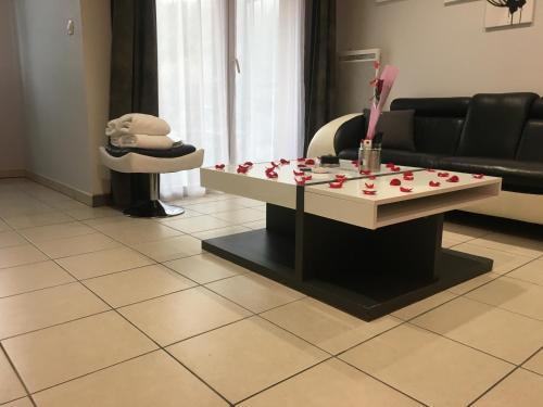 Appart&Spa in Avenue de Fronton