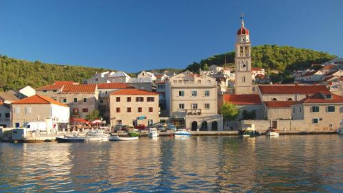 Apartment Loza Pučišća