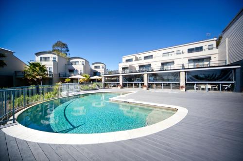 Corrigans Cove Apartment
