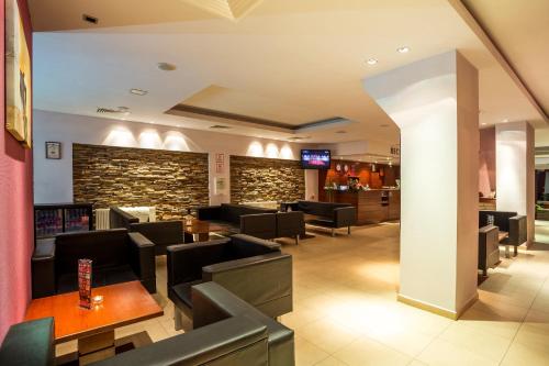 Shared lounge/TV area, The Stream Resort Pamporovo in Pamporovo