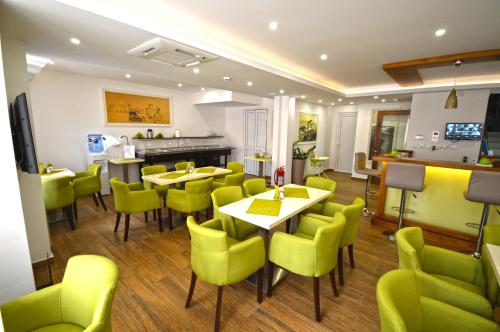Garni Hotel Arka - image 12