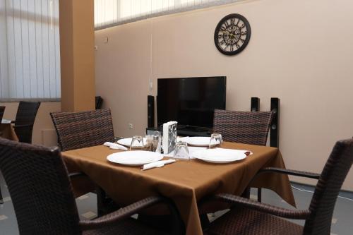 مطعم, Bed & Breakfast Delikates in جيفجيليجا