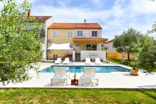 Apartments Čolak – Zadar