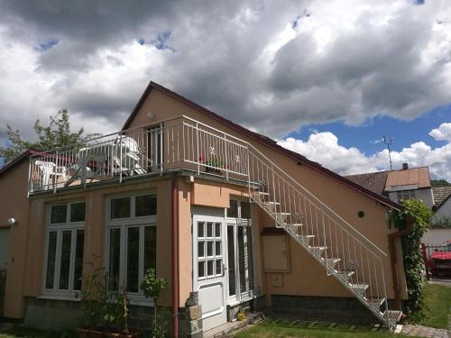 Apartman v zahrade – khách sạn tại Jindrichuv Hradec