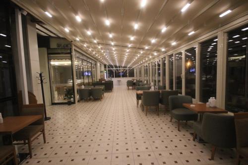 Garden Zara Hotel - main image