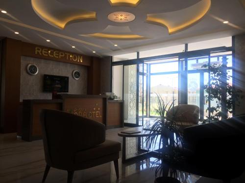 Garden Zara Hotel - image 6