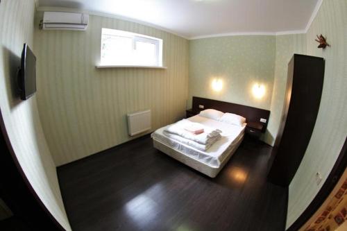 Shevchenko 21 Guest House - image 7