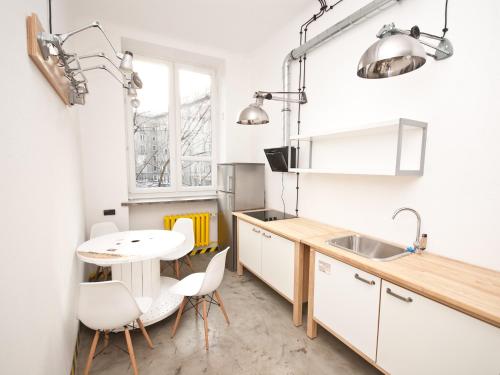 Loft Lot Pszczoły, Varšava (fotografie 9)