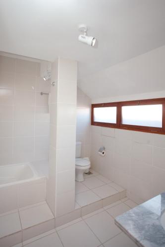 Single Room image 4