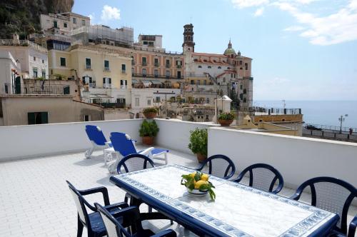 Amalfi Coast Houses