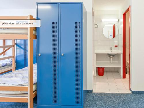 Bed in 4-Bed Dormitory Room image 3