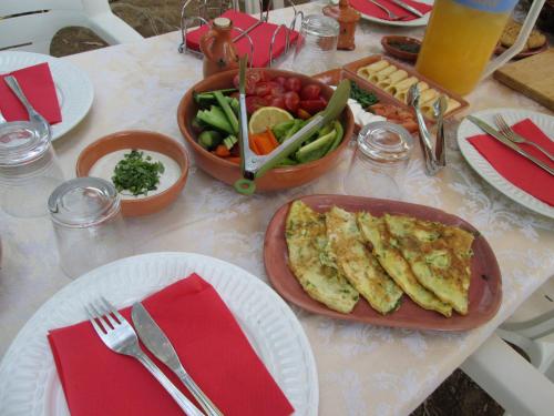 Ételek és italok, Orna's Corner in Kfar Yuval