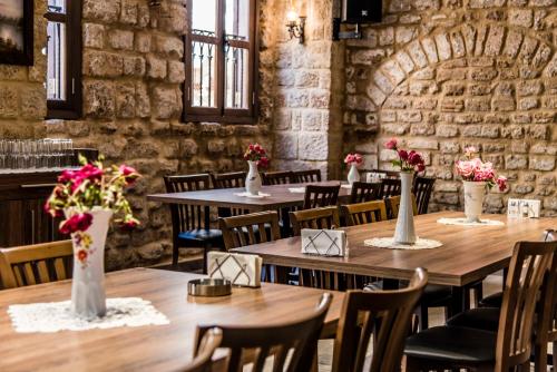 Restaurant, Asamina Boutique Hotel in Sour