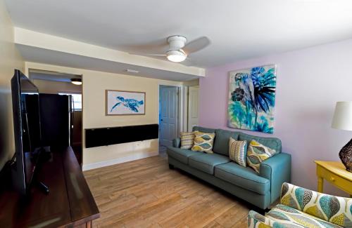 Sea View Inn - image 2