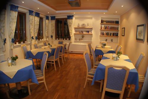 Hotel-Pension Sonneck - image 14