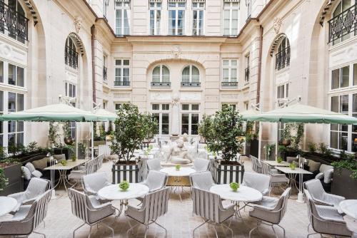 Hotel de Crillon, Париж
