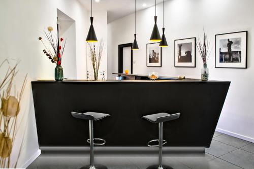 Check-in/out [express]