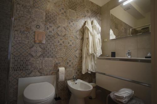 Bathroom, CASA FELICE Maison de Charme in Taranto