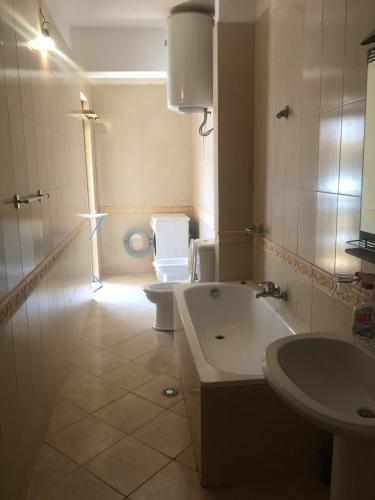 Remzi Apartament - image 2
