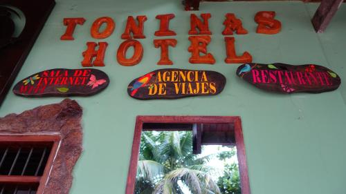 TONINAS Travel-Hotel