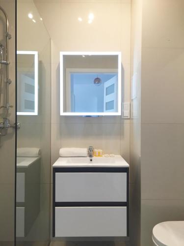 Apartamenty Metro Słodowiec, free parking Żeromskiego 1 CMKP- 5 min, Varšava (fotografie 10)