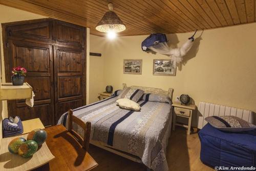 1 double bed, 1 sofa bed