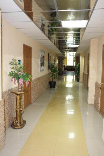Hotel Oktyabrskaya - image 7