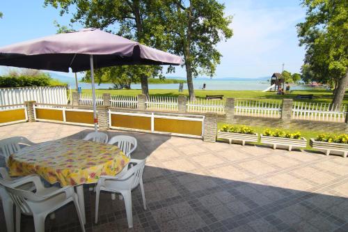 Margaréta Apartmanház Balatonfenyves