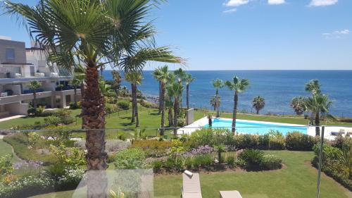 ระเบียง/ชานเรือน, Horizon Beach Apartment in บวยนาส โนเชส