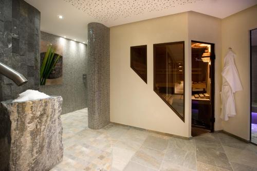 Spa, 瓦利塞爾斯托普酒店 (Hotel Walliserstube) in 達穆爾斯