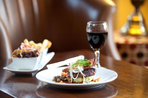 Salthill Hotel - image 14