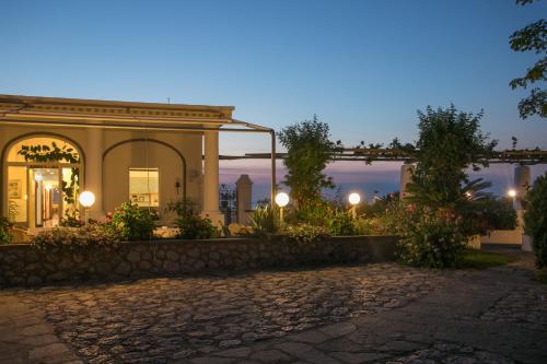 مدخل, فندق بيلافيستا (Hotel Bellavista) in اناكابري