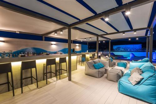 Maritina Hotel - image 3