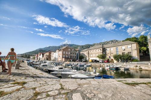  Apartmani Cindrić in Karlobag