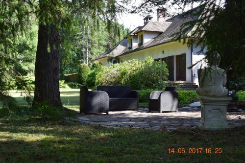 Les Genebruyeres chambre d'hôte Bois de la Thiau