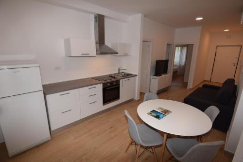 Apartments Pavic Valbandon – Fazana, IA