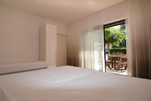Apartments Pavic Valbandon – Fazana, IA