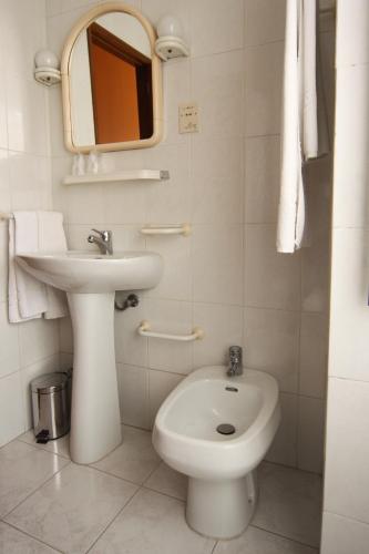 Hotel Leiriense 3