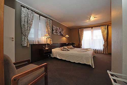 Hostellerie Au Vieux Hetre - image 5