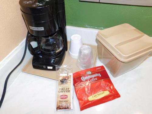Regency Inn & Suites Beaumont – Beaumont, TX