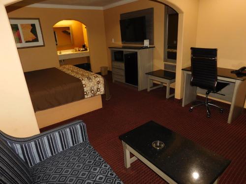 Regency Inn & Suites Beaumont