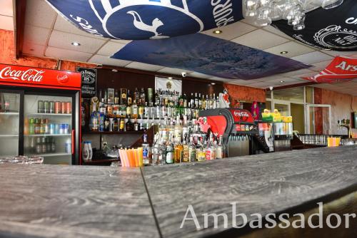 Hotel Ambassador - image 7