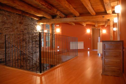Létesítmények, Masia d'en Valenti in Alp
