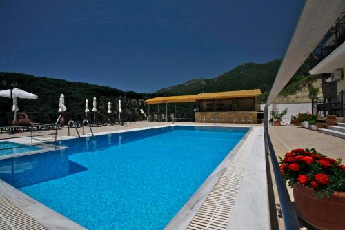 Swimming pool, Petrino Apartments in Parga