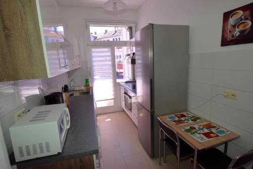 Apartment Ostendplatz 1.3km von Gaisburger Brücke entfernt
