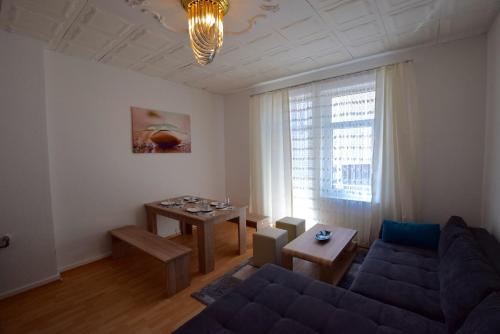 Apartment Ostendplatz - image 8
