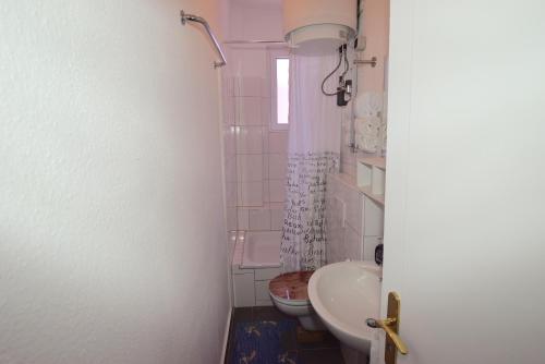 Apartment Ostendplatz - image 3