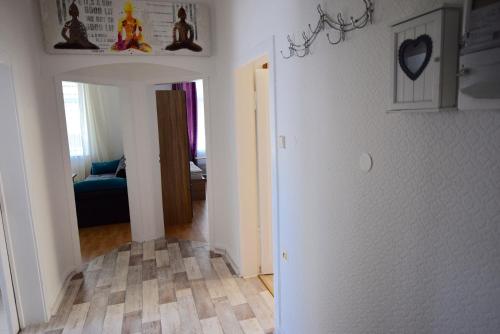 Apartment Ostendplatz - image 2