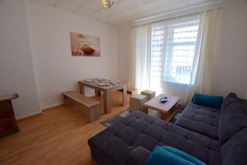Apartment Ostendplatz - image 12